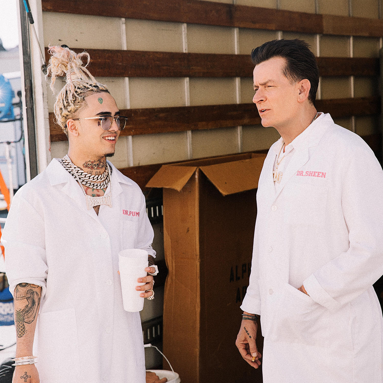 aHR0cDovL2ltYWdlLmloZWFydC5jb20vaWhyLWluZ2VzdGlvbi1waXBlbGluZS1wcm9kdWN0aW9uLXdtZy9uZXdfcmVsZWFzZS8yMDE4MDcwMzA0MjYyNzM1MC8wNTQzOTE5NTAwOTMvcmVzb3VyY2VzLzA1NDM5MTk1MDA5My5qcGc=